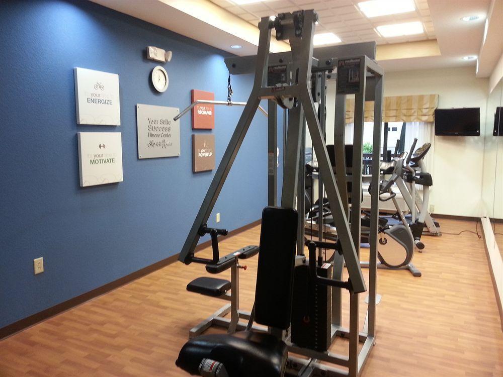 Comfort Suites Waycross Buitenkant foto