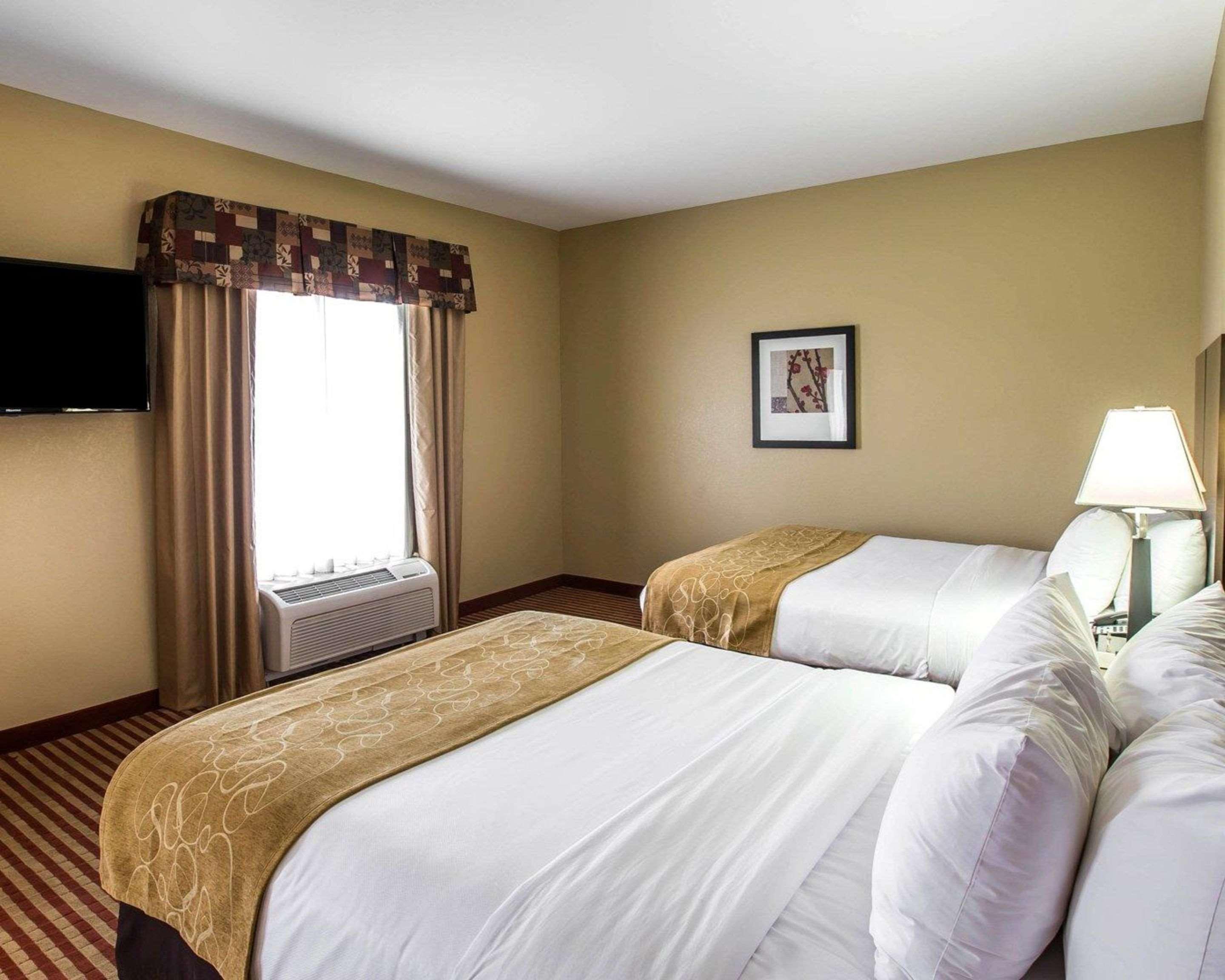 Comfort Suites Waycross Buitenkant foto