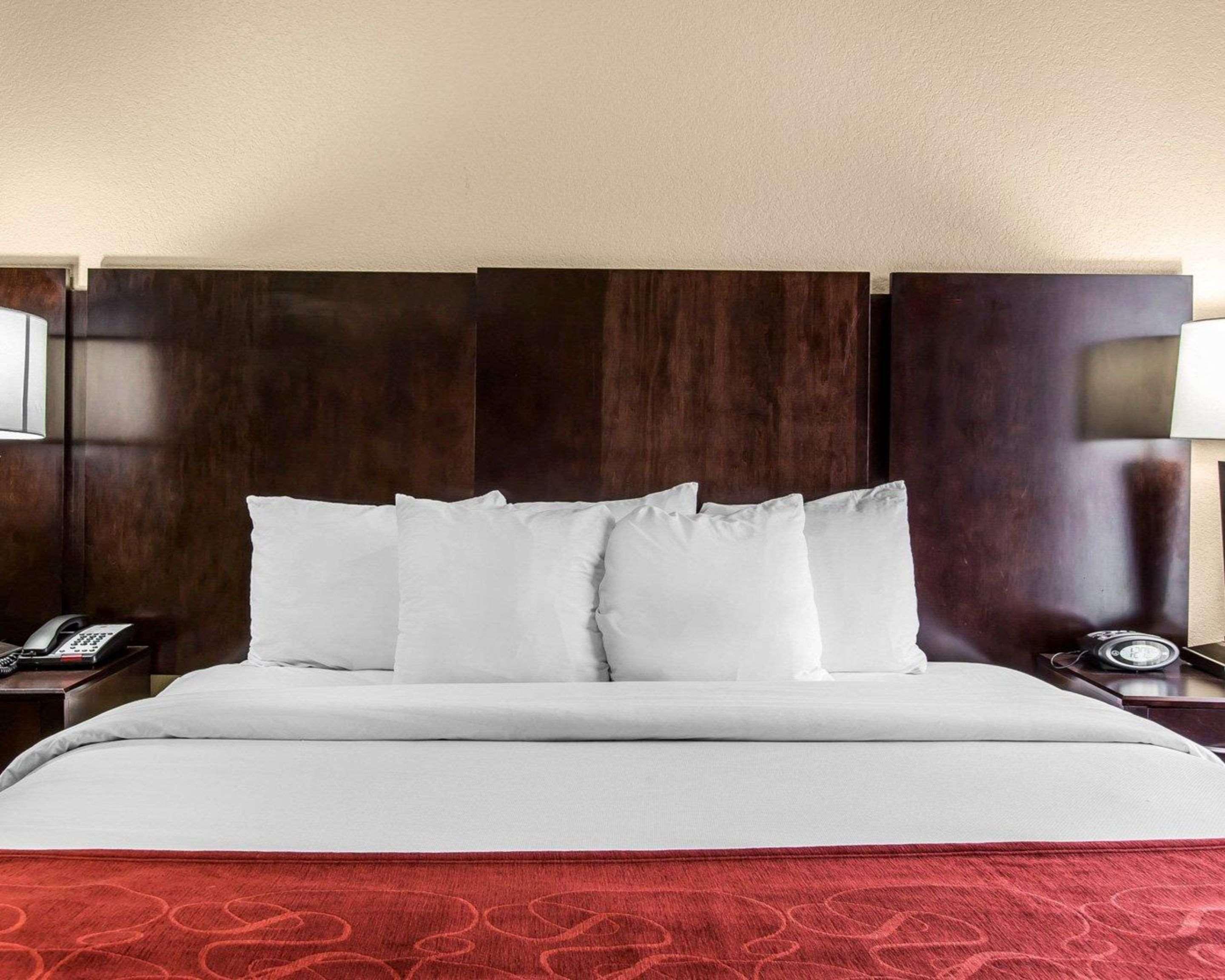 Comfort Suites Waycross Buitenkant foto