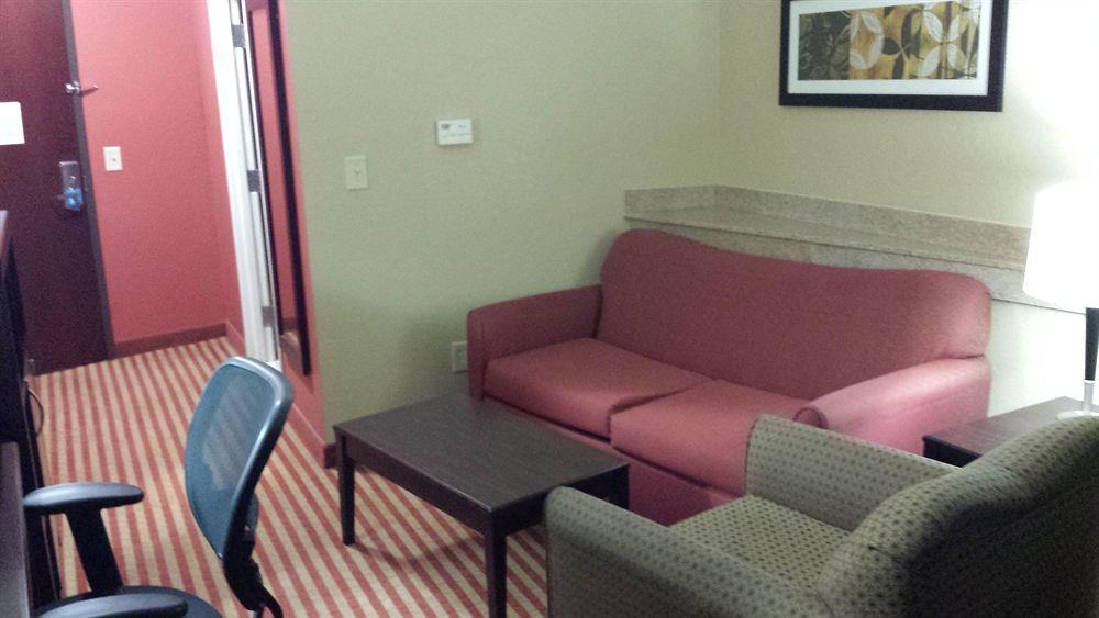 Comfort Suites Waycross Buitenkant foto