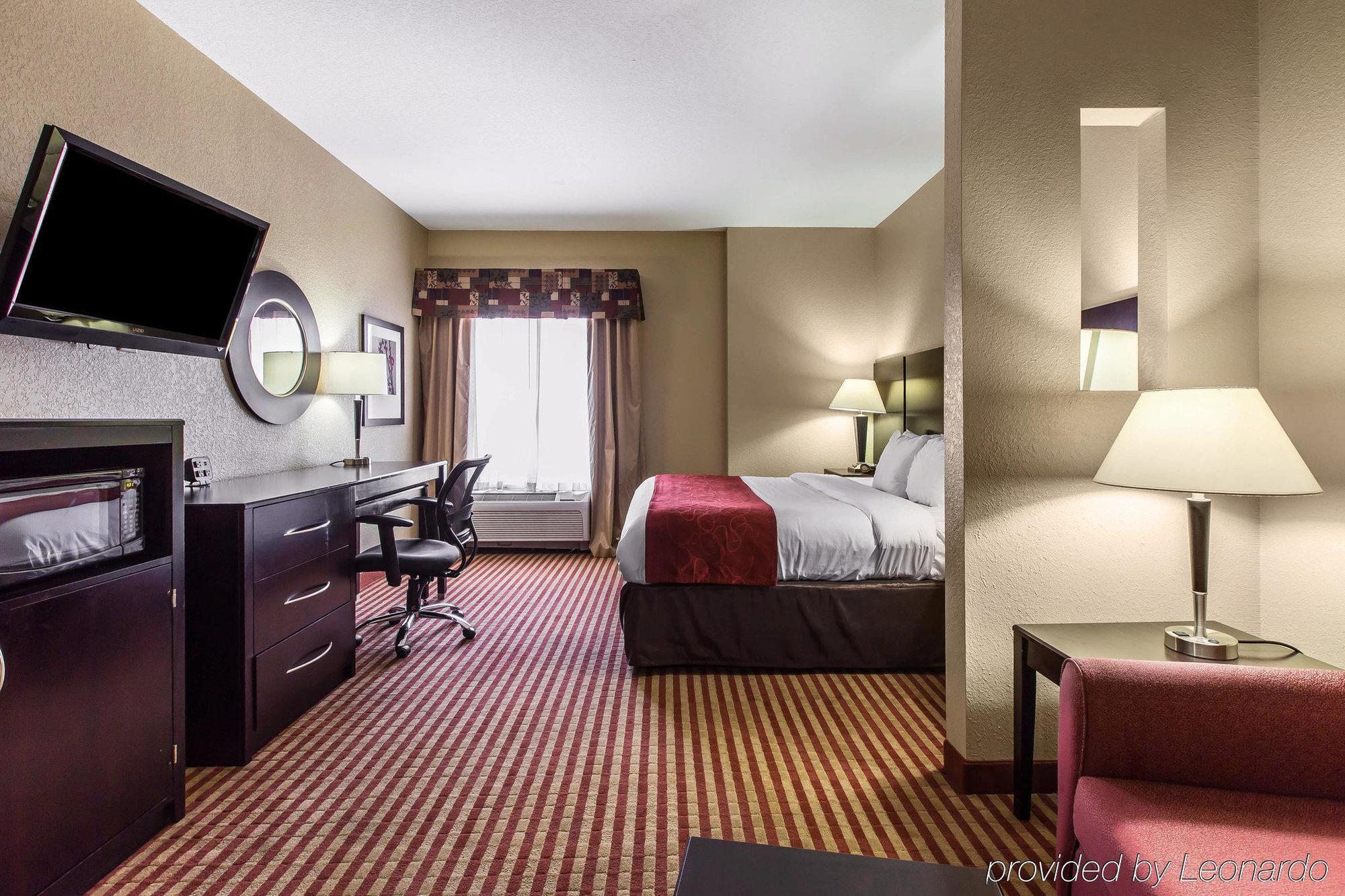 Comfort Suites Waycross Buitenkant foto