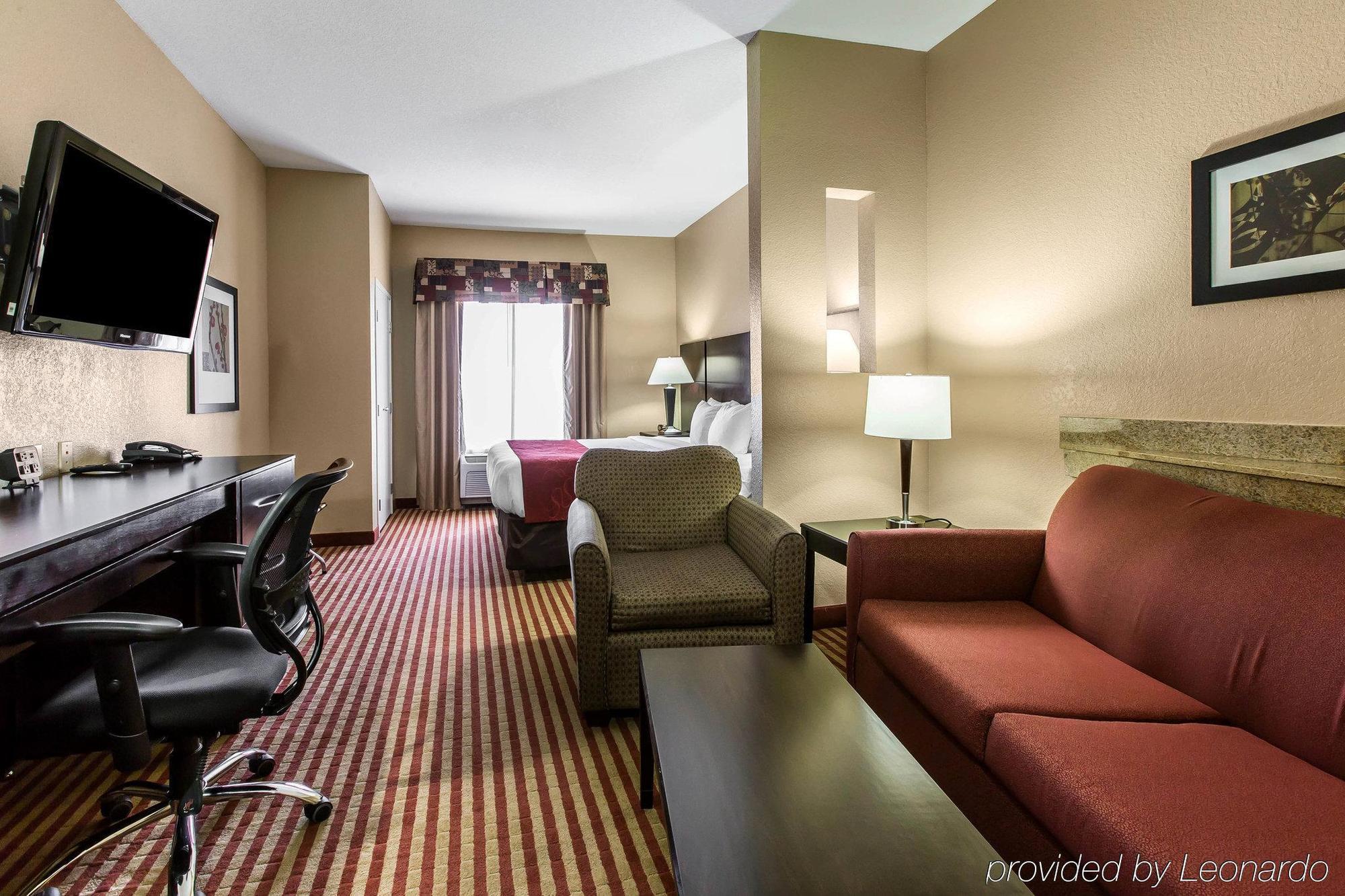 Comfort Suites Waycross Buitenkant foto