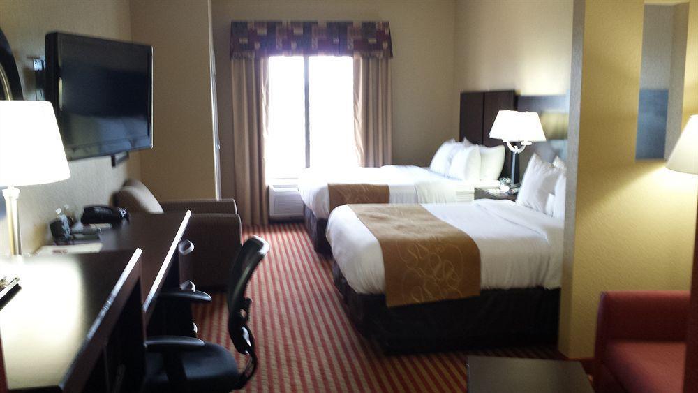 Comfort Suites Waycross Buitenkant foto