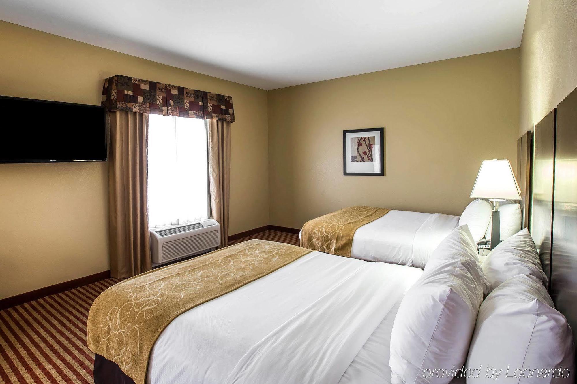 Comfort Suites Waycross Buitenkant foto